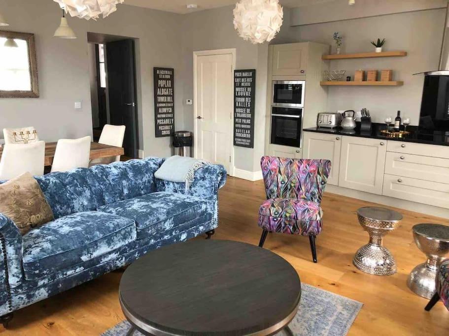 Luxurious 2 Bedroom Apartment In Central Berwick Eksteriør billede