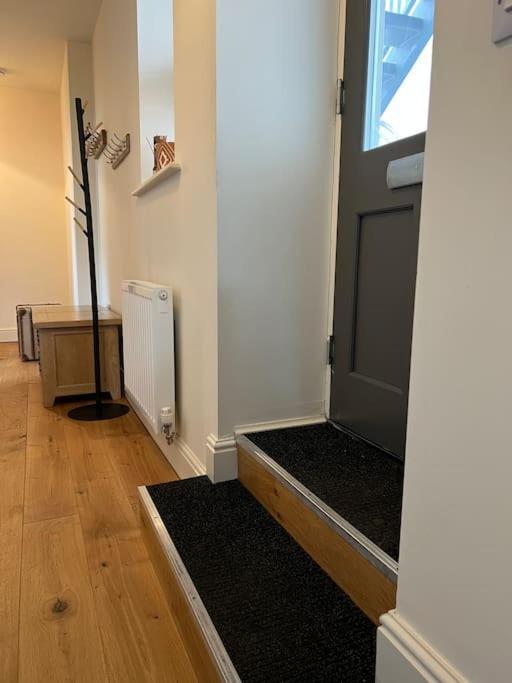 Luxurious 2 Bedroom Apartment In Central Berwick Eksteriør billede