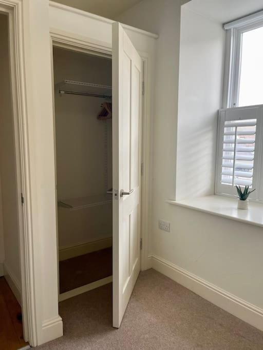 Luxurious 2 Bedroom Apartment In Central Berwick Eksteriør billede